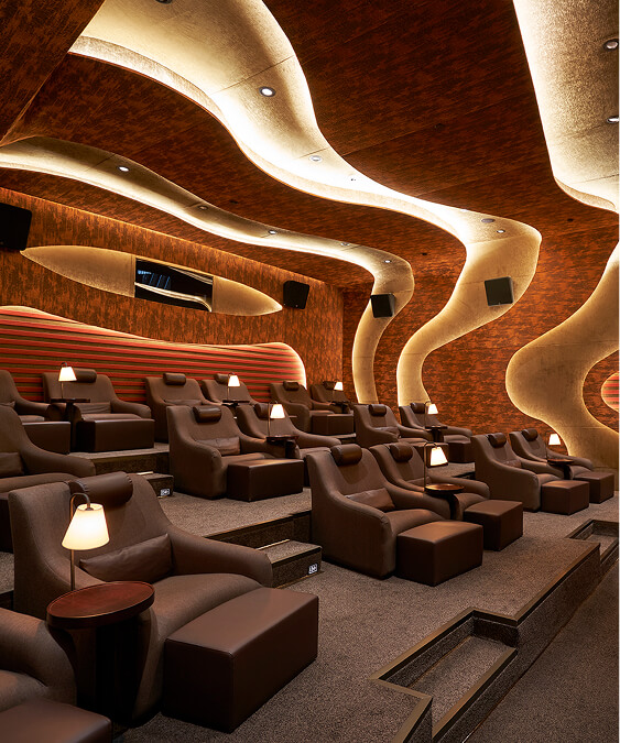 Aksoy Group Faaliyet Alanlarımız Capitol Spectrum Cineplex Sinemaları Banner M (1)